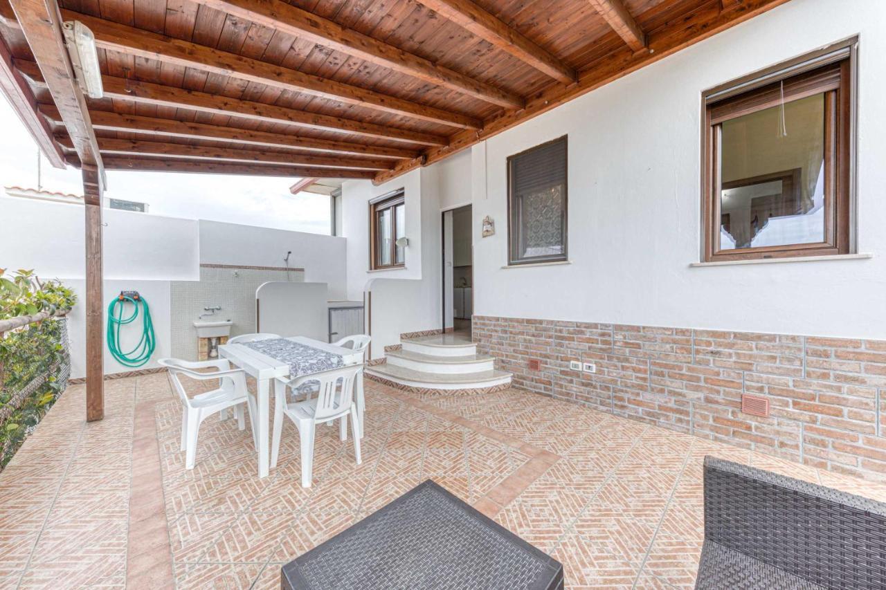 Villetta Climatizzata Mar Torre San Giovanni Ugento Bagian luar foto