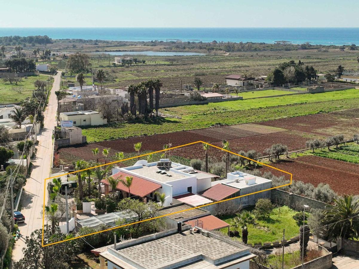 Villetta Climatizzata Mar Torre San Giovanni Ugento Bagian luar foto