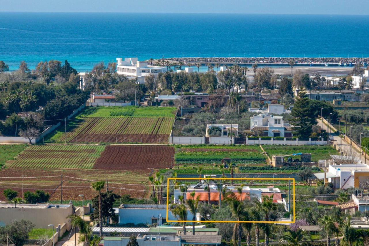 Villetta Climatizzata Mar Torre San Giovanni Ugento Bagian luar foto